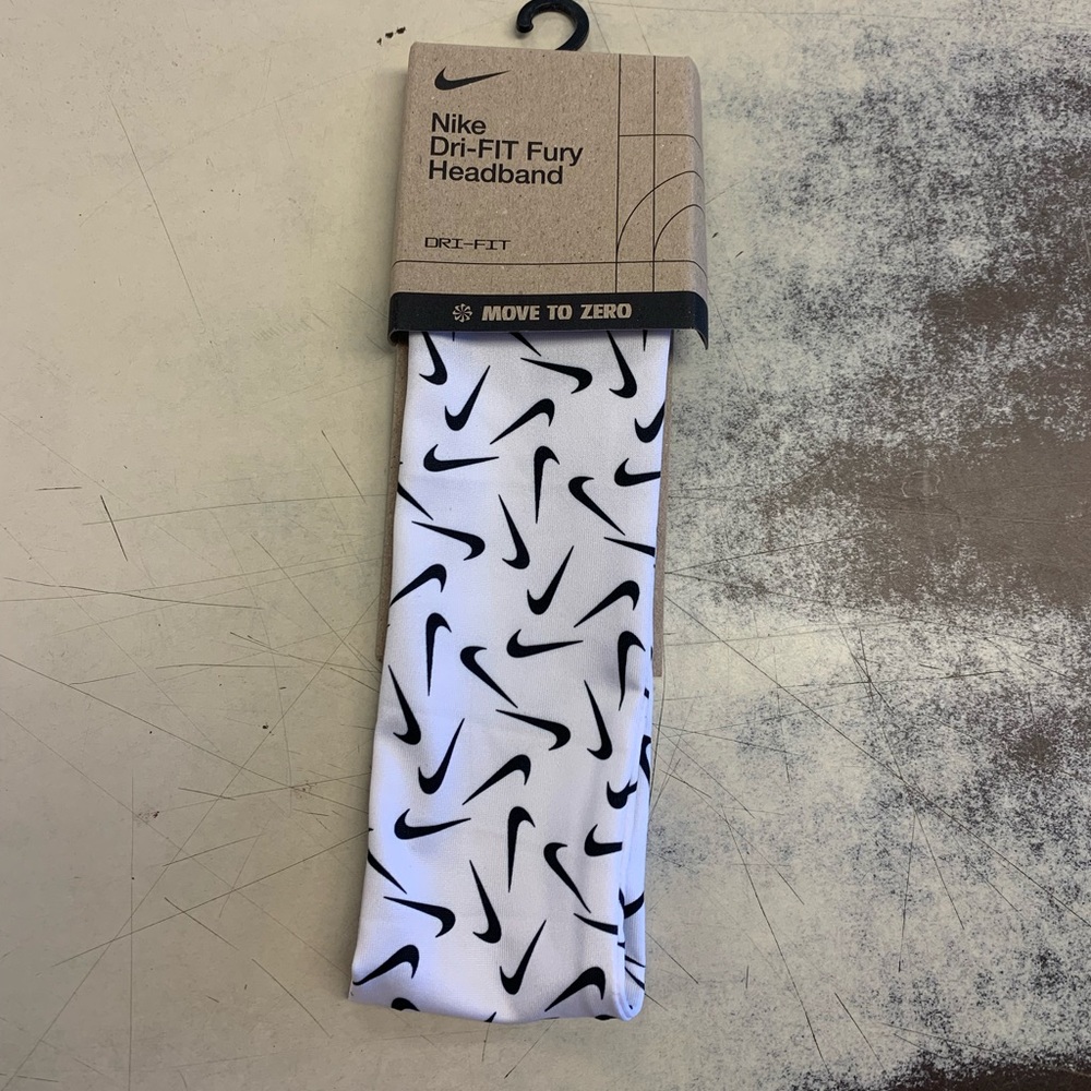 Nike headband